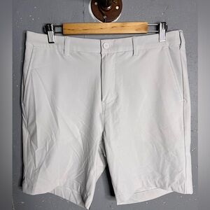 Mizzen + Main Helmsman Shorts.  Size 33W 8”L.